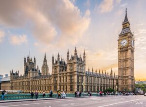 Who Buys UK Debt